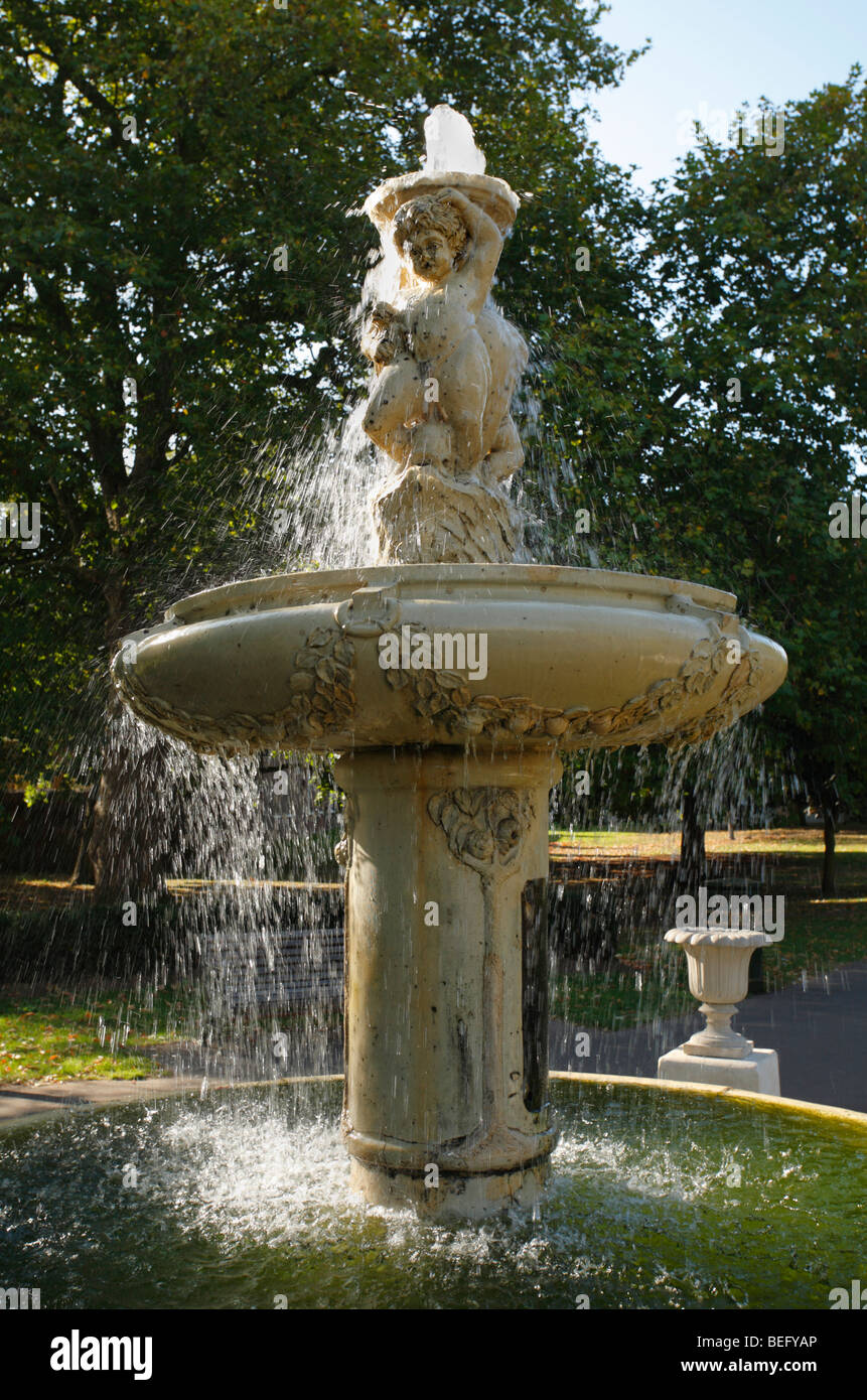 Fountain in the St.James' area of The Walks park in King'sLynn, Norfolk