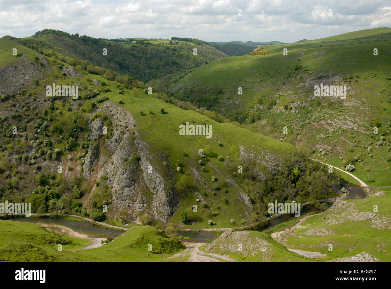 View of Dovedale in the Peak District from Thorpe Cloud Stock Photo