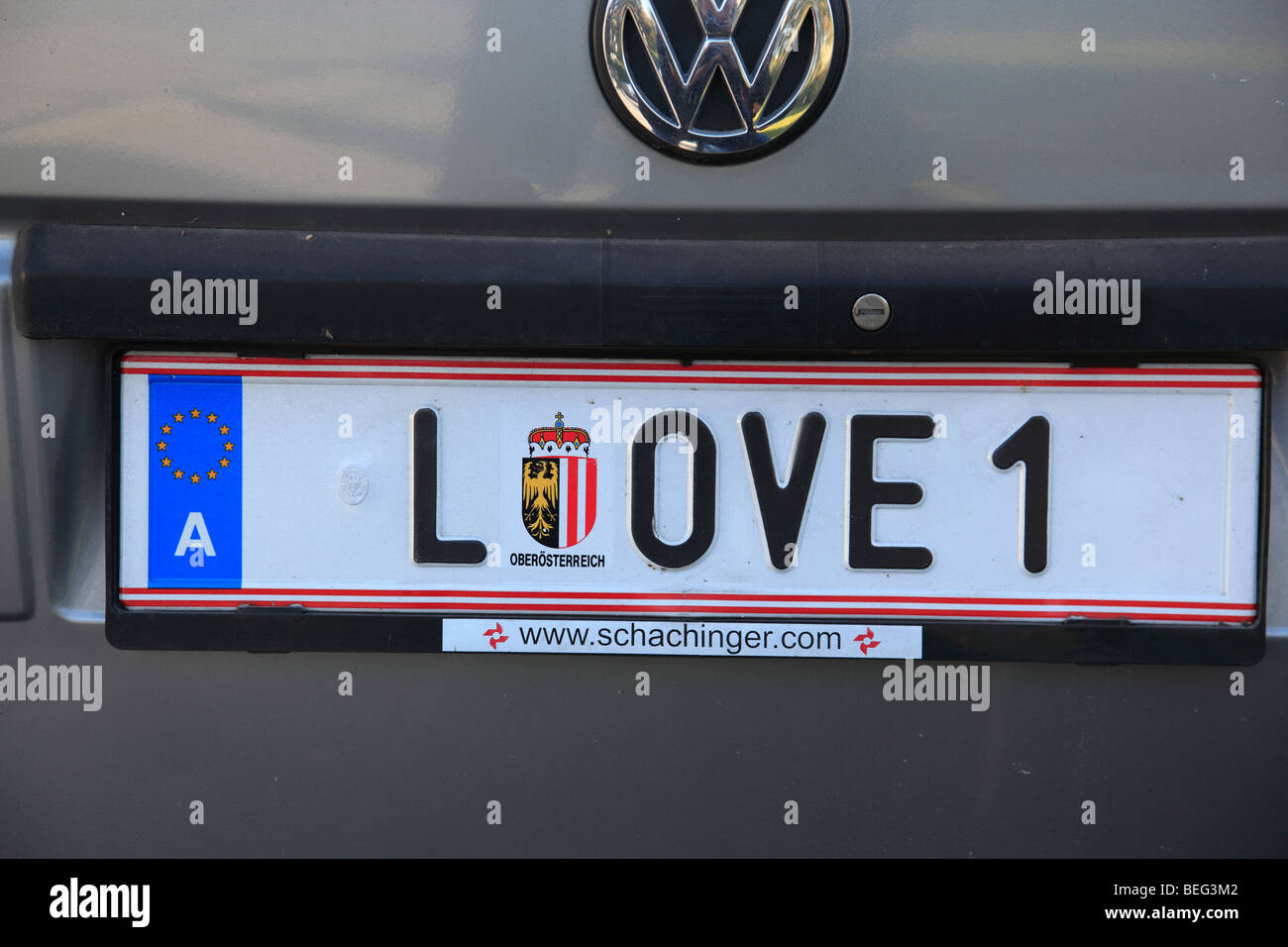 'LOVE 1' car registration plate of a Volkswagen Bus in the Austrian city Linz . Photo by Willy Matheisl Stock Photo