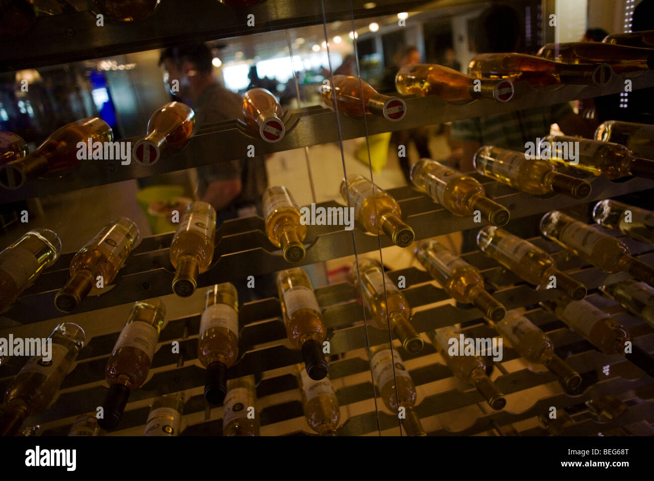 Opulent wines hires stock photography and images Alamy