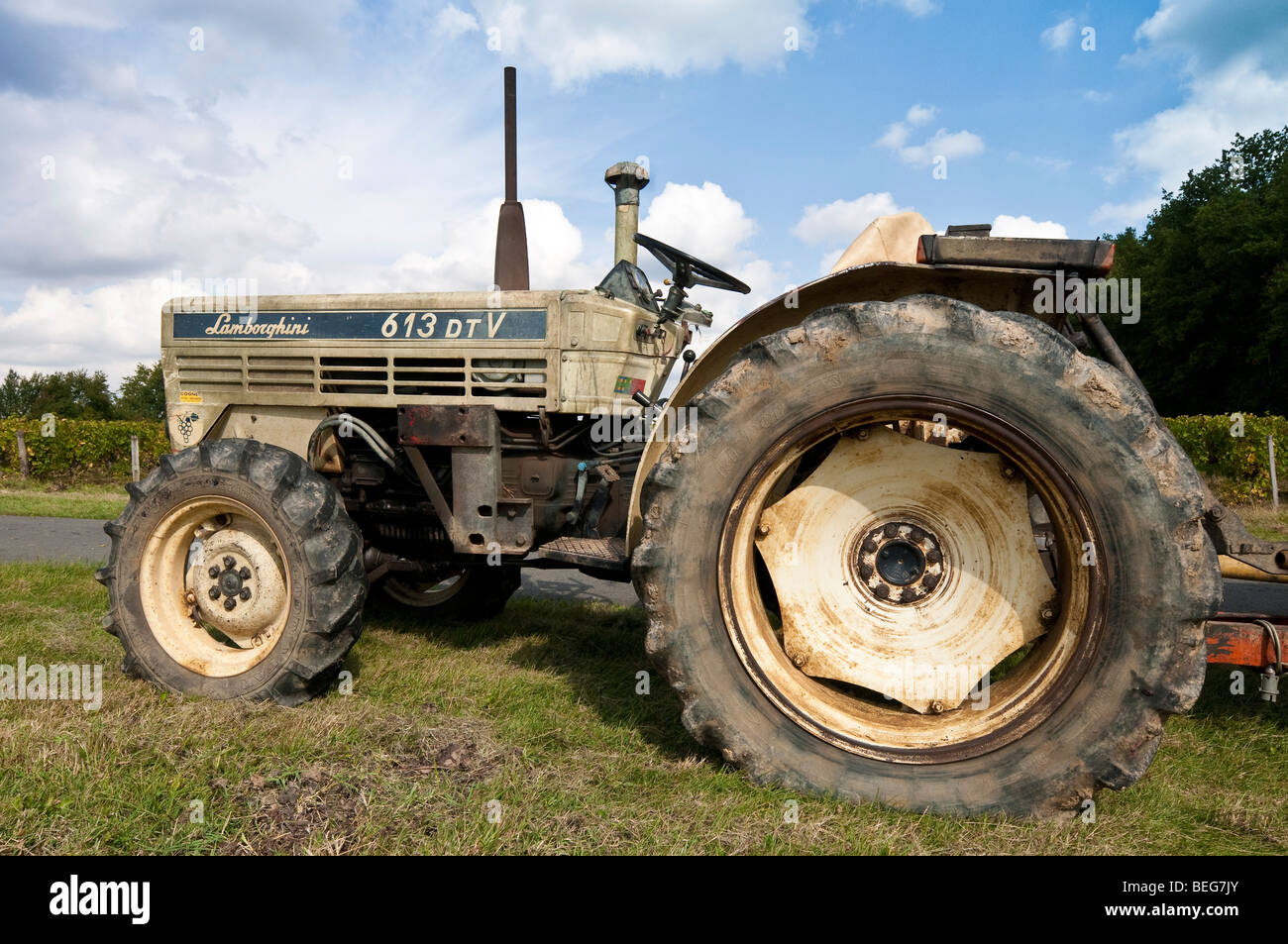 Lamborghini tractor hi-res stock photography and images - Alamy