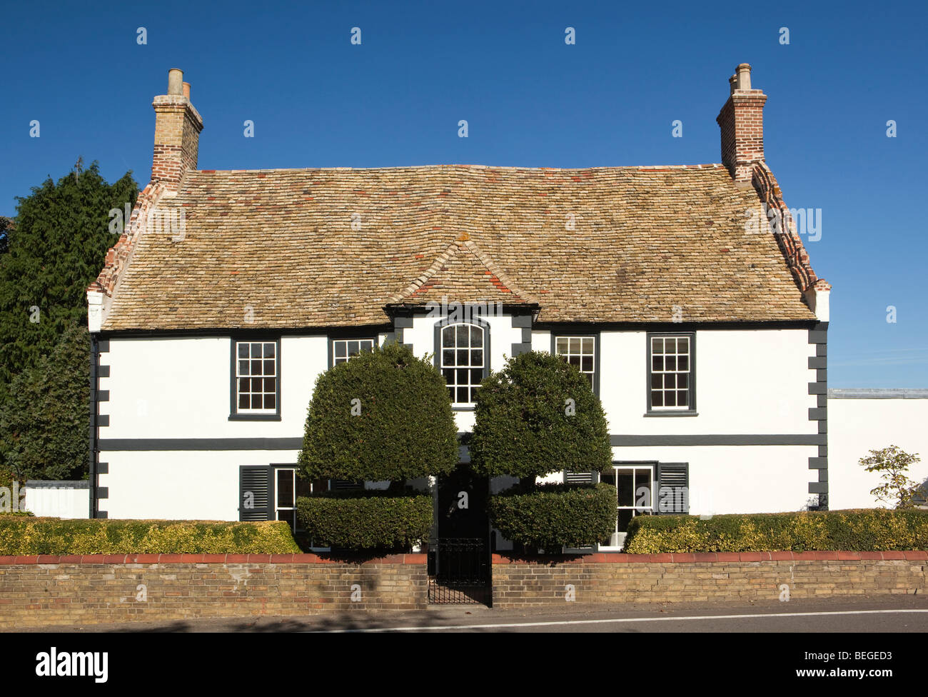 England, Cambridgeshire, Fenstanton, attractive detatched house with