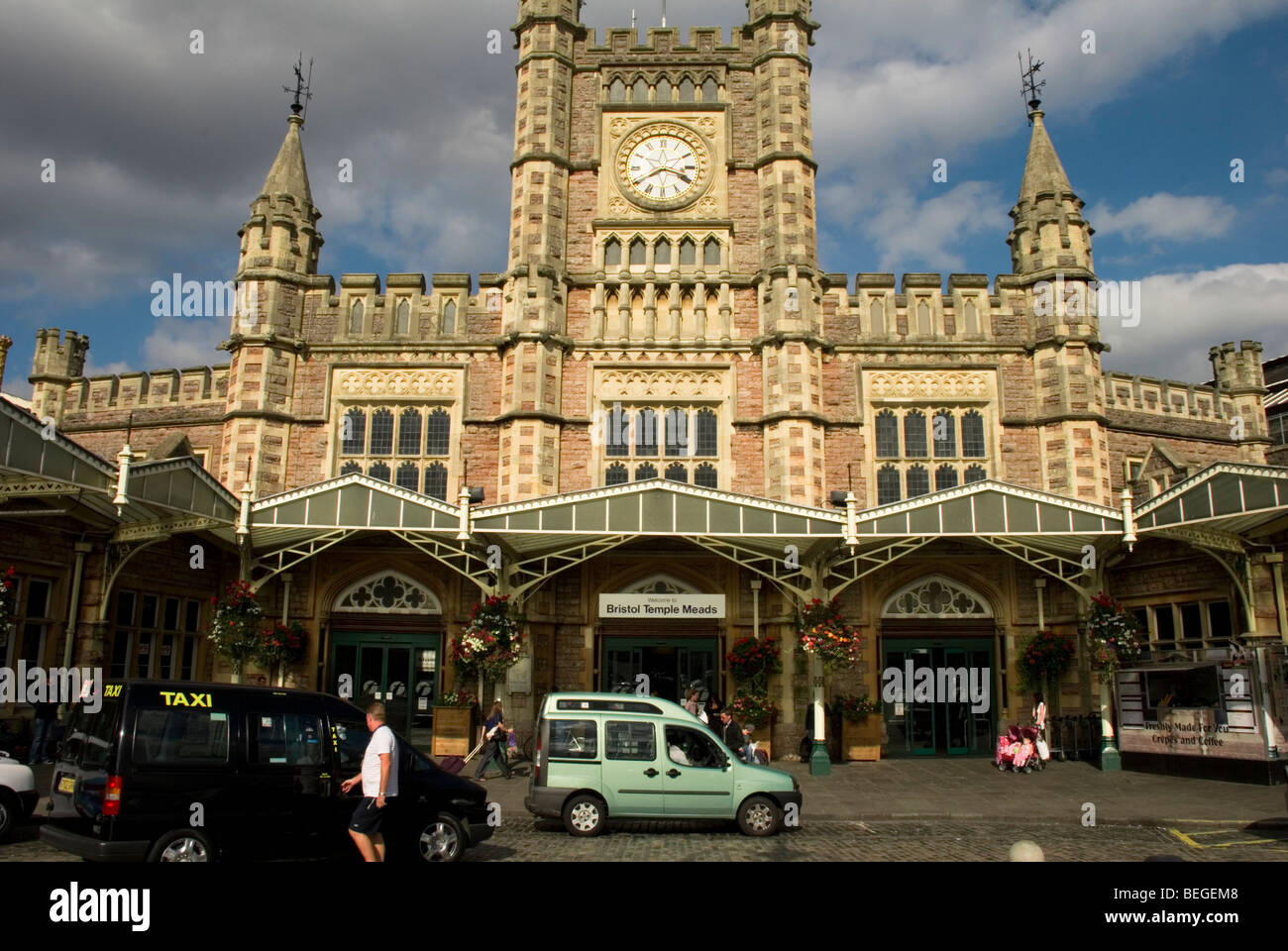Bristol temple meads station brunel hires stock photography and images