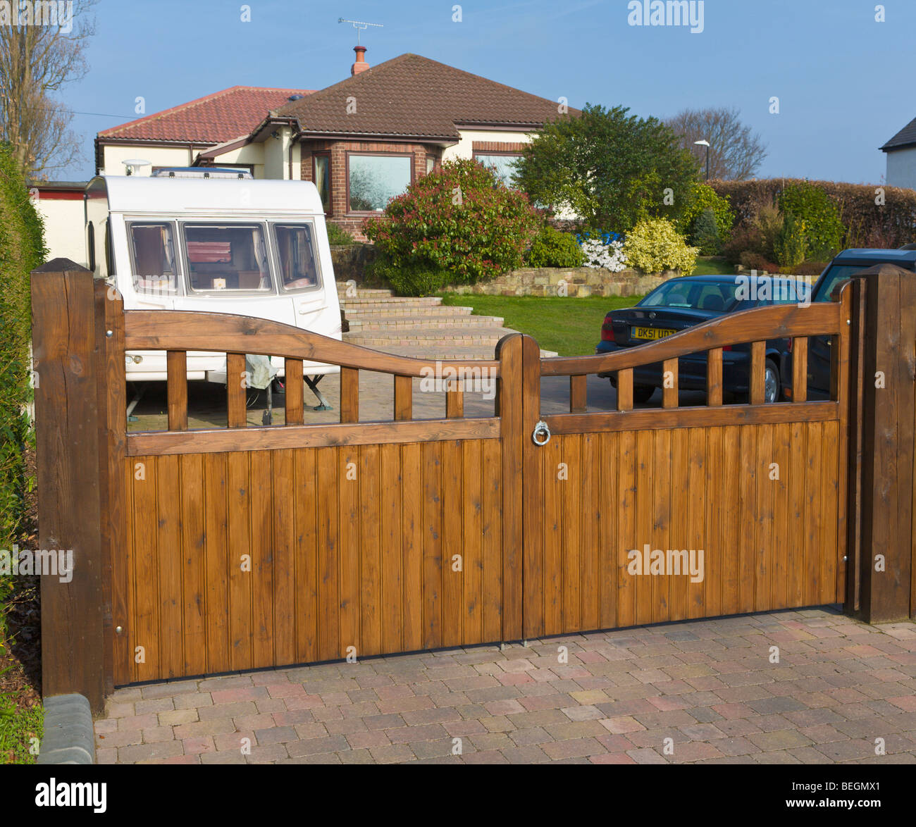 Double driveway gates hi res stock photography and images Alamy