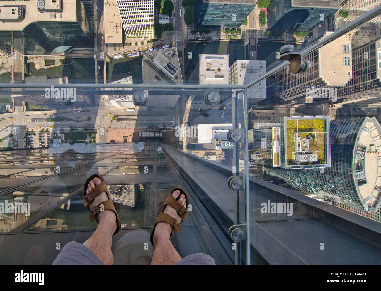 The Ledge, Sears Tower, Chicago USA.  At 1,353 feet it provides tourists with a bird's eye view of the city Stock Photo