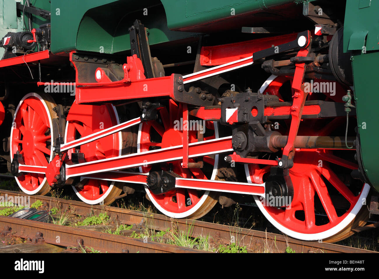 Steam engine wheels and propulsion mechanism Stock Photo Alamy