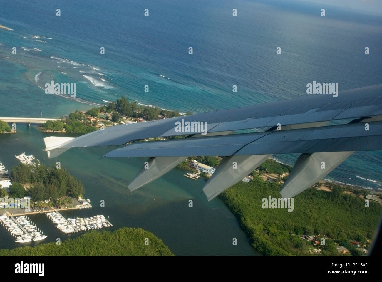 Flying over the city hi-res stock photography and images - Alamy