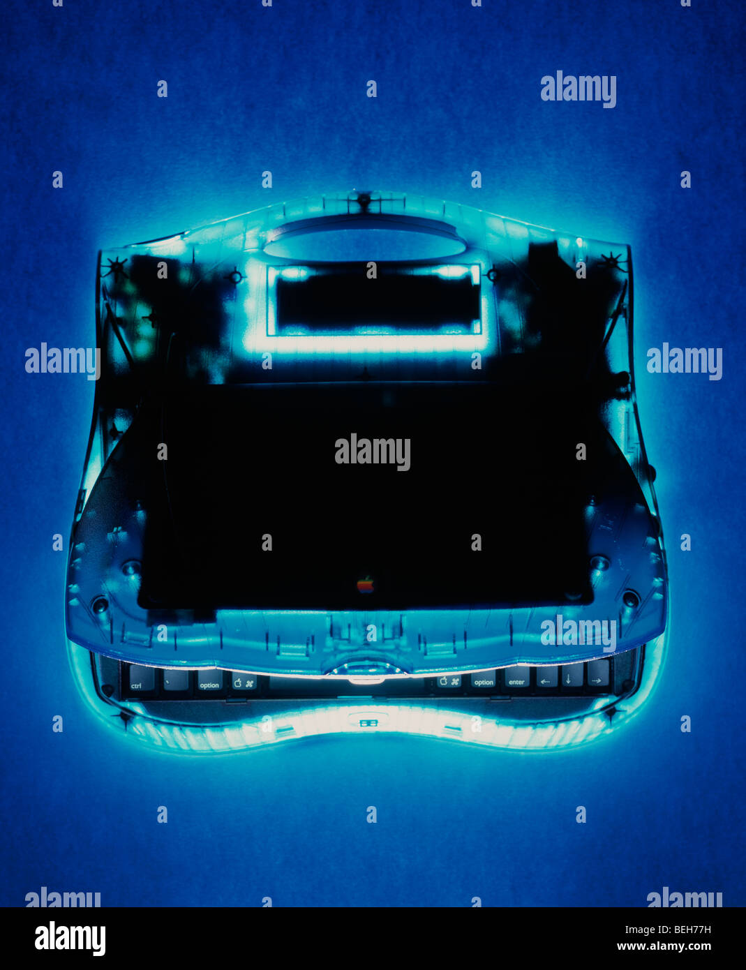 Plastic macintosh hi-res stock photography and images - Alamy