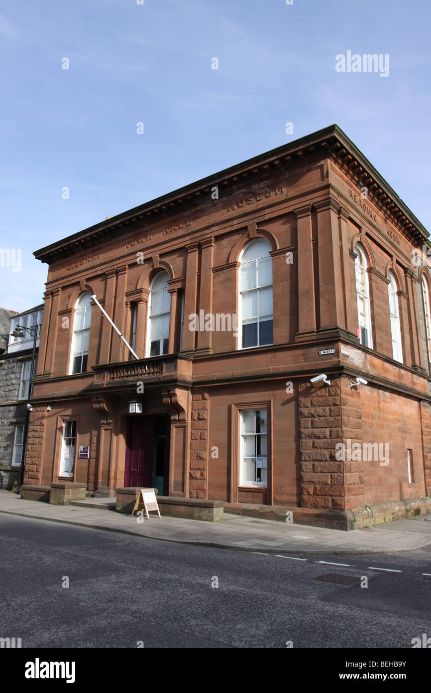 Exterior of Kirkcudbright town hall, Dumfries and Galloway, Scotland  September 2009 Stock Photo