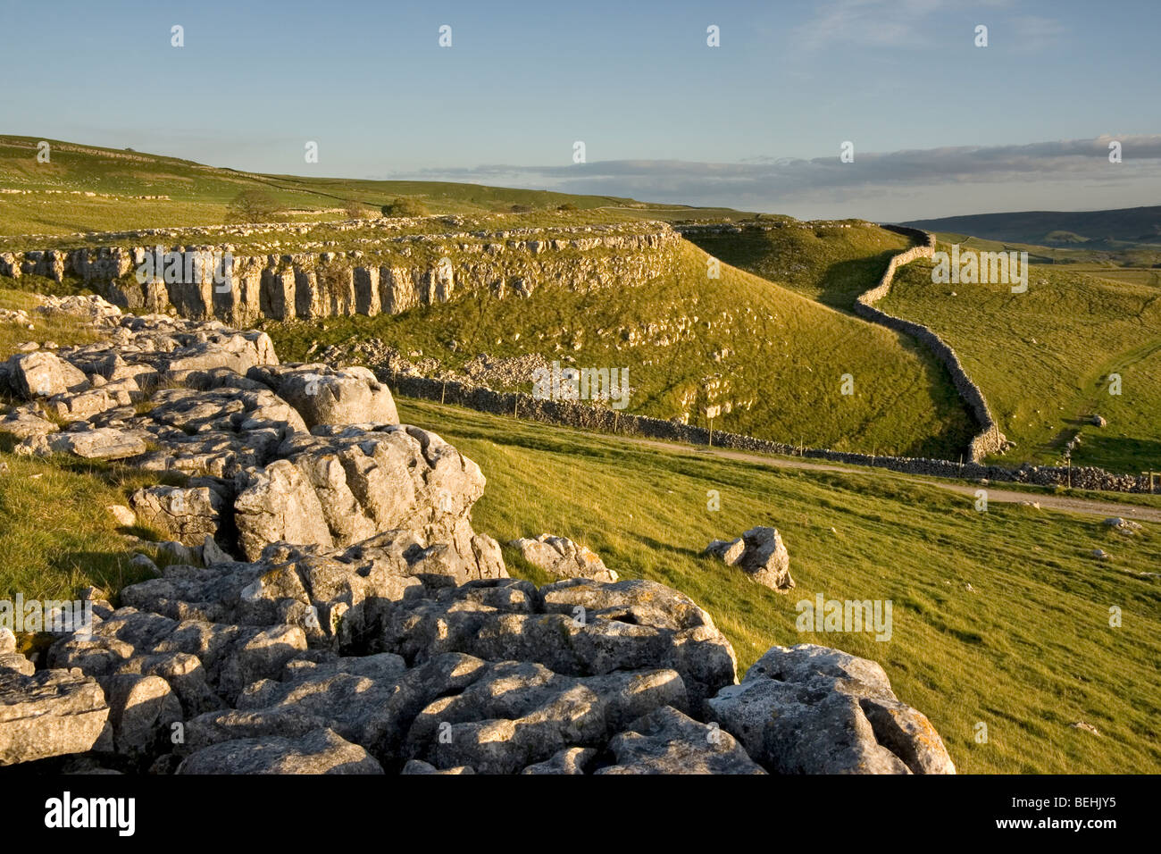 Limestone pavement near Conistone, Upper Wharfedale, in the Yorkshire Dales National Park, England Stock Photo