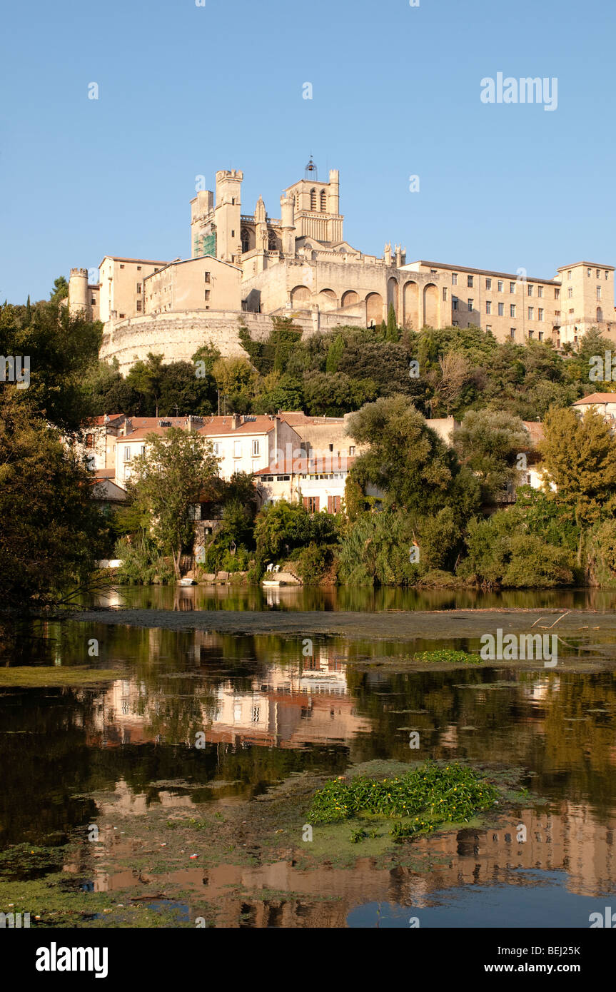 St nazaire cathedral beziers hi-res stock photography and images - Alamy