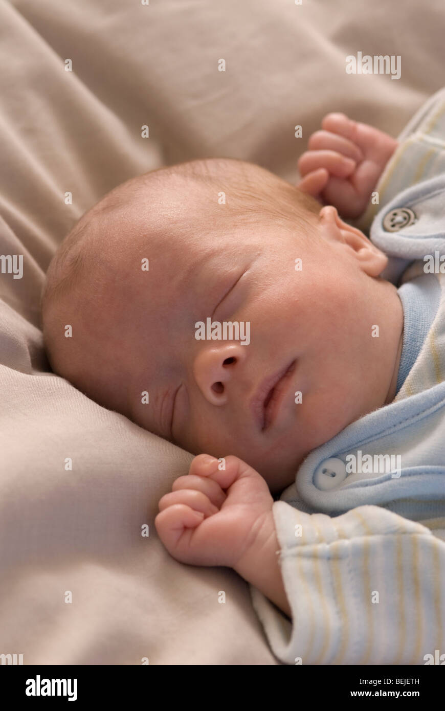 11 week old baby very cheap sleepy