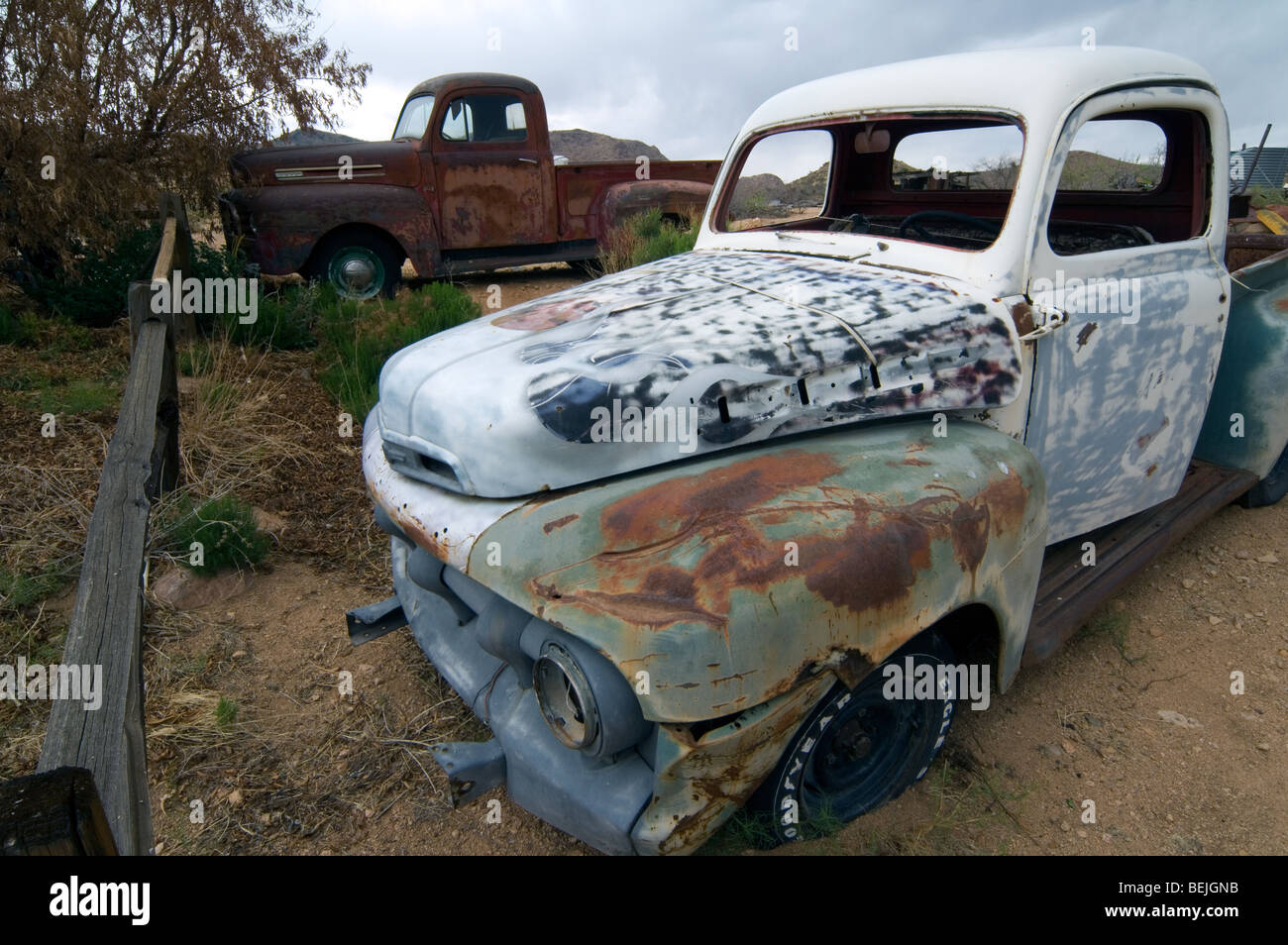 Vintage Pick Up Trucks High Resolution Stock Photography and Images Alamy