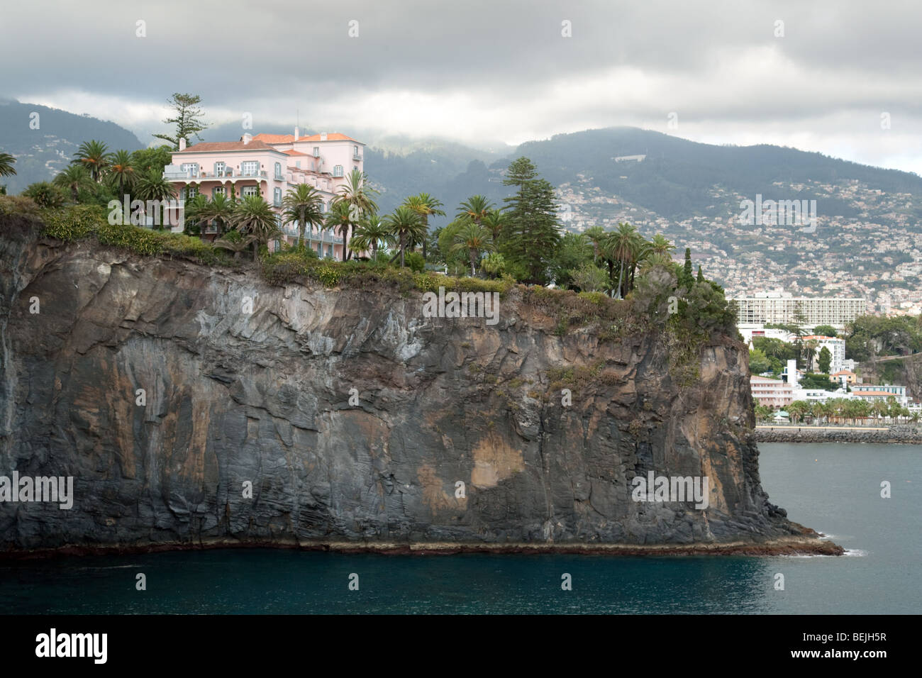 Reids Hotel on its rocky outcrop, Funchal, Madeira Stock Photo