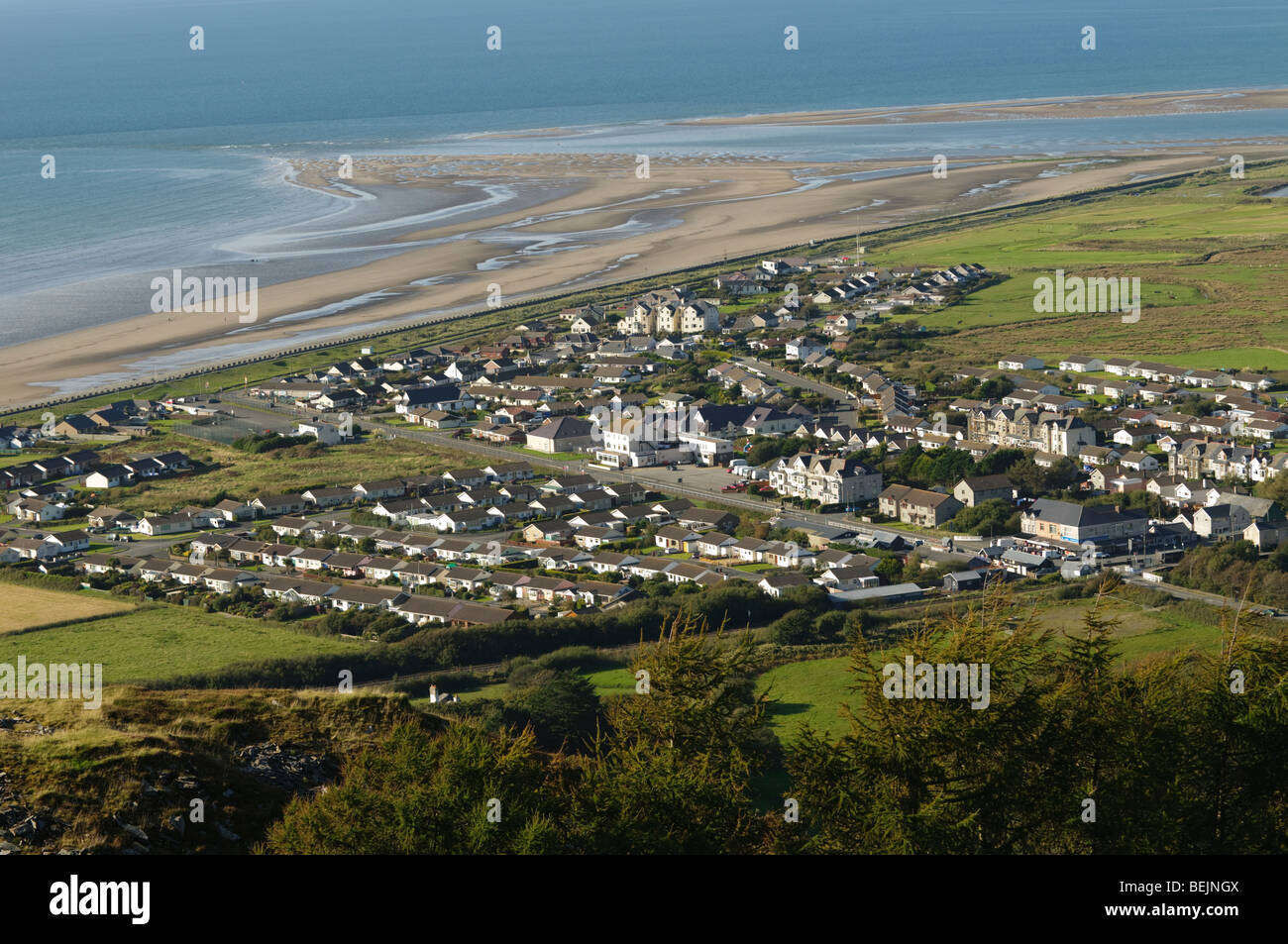 Fairbourne gwynedd hires stock photography and images Alamy