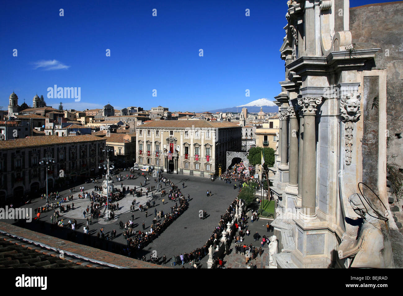 Piazza Duomo, Catania, Sicily, Italy Stock Photo - Alamy