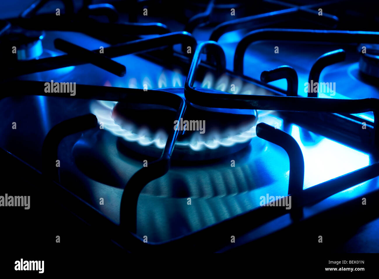 gas hob ring lit Stock Photo Alamy