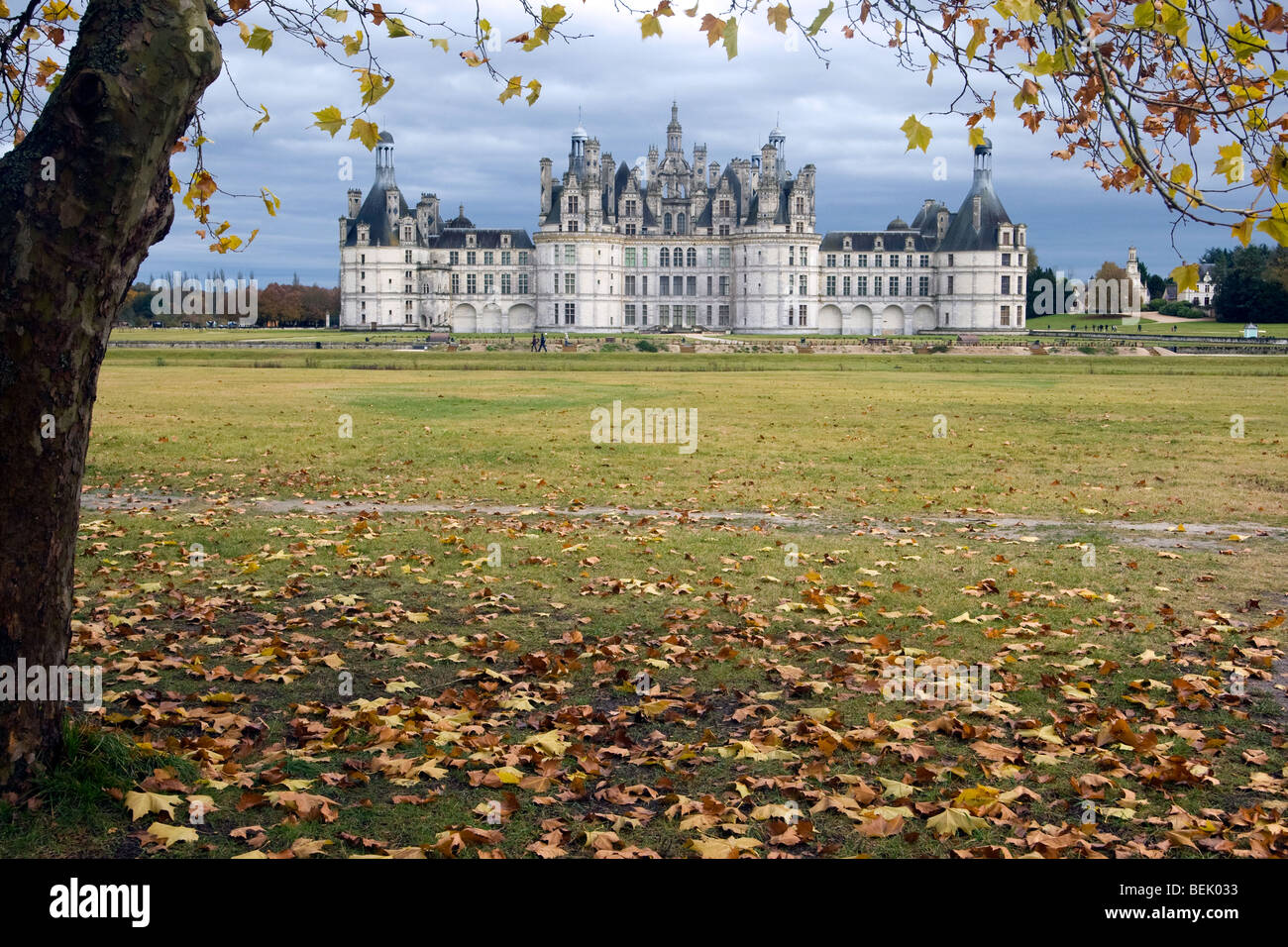 Chambord Castle / Château de Chambord at Chambord in autumn, Loir-et-Cher, France Stock Photo