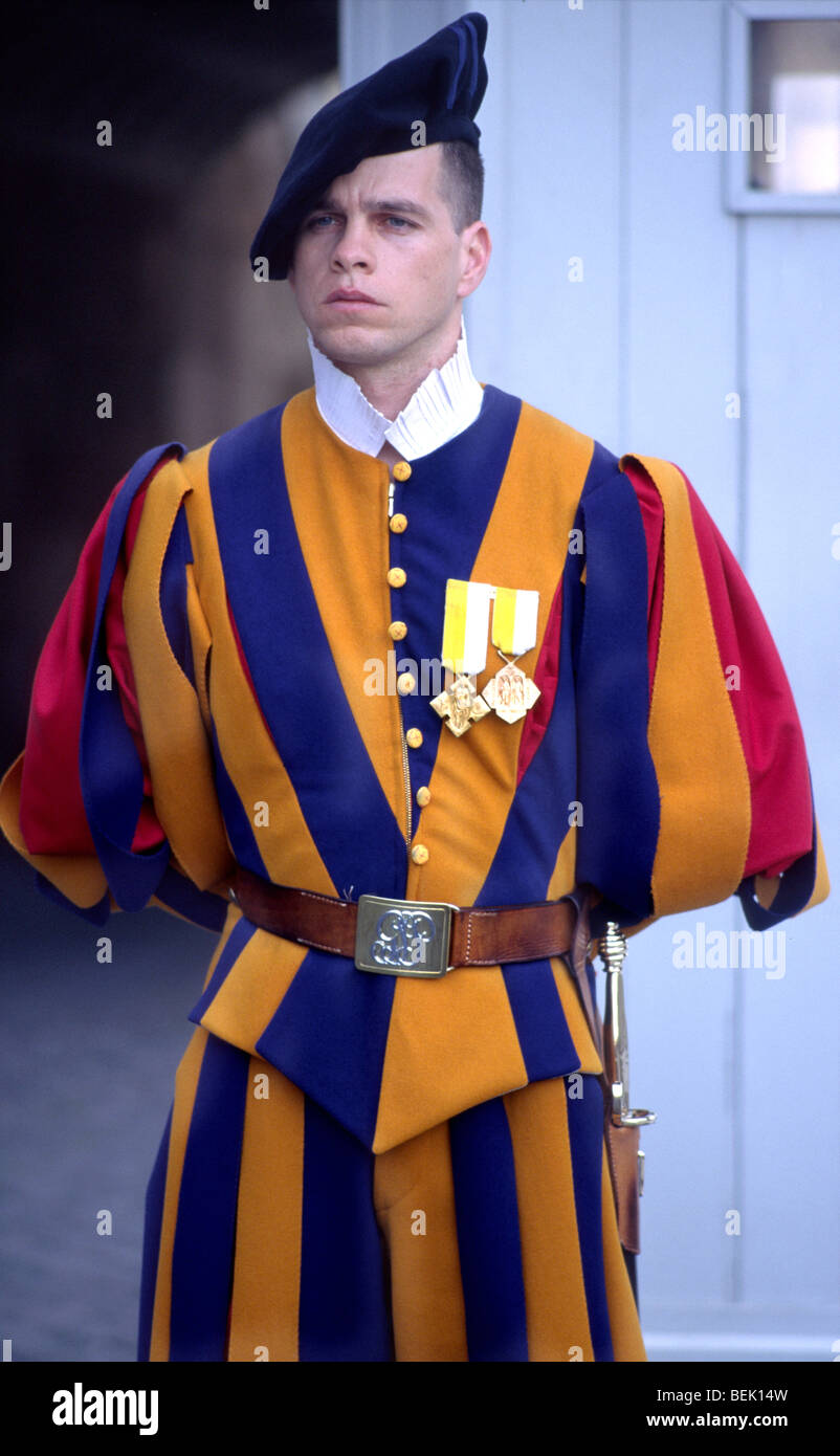 Swiss guard beret Clearance