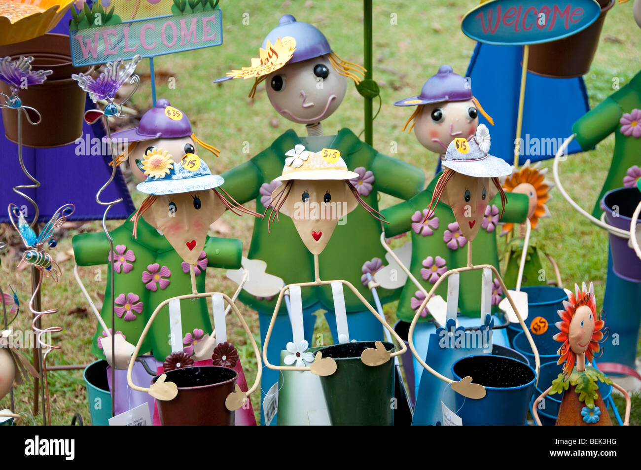 Garden ornaments for sale at Eumundi Market, Queensland, Australia Stock Photo Alamy