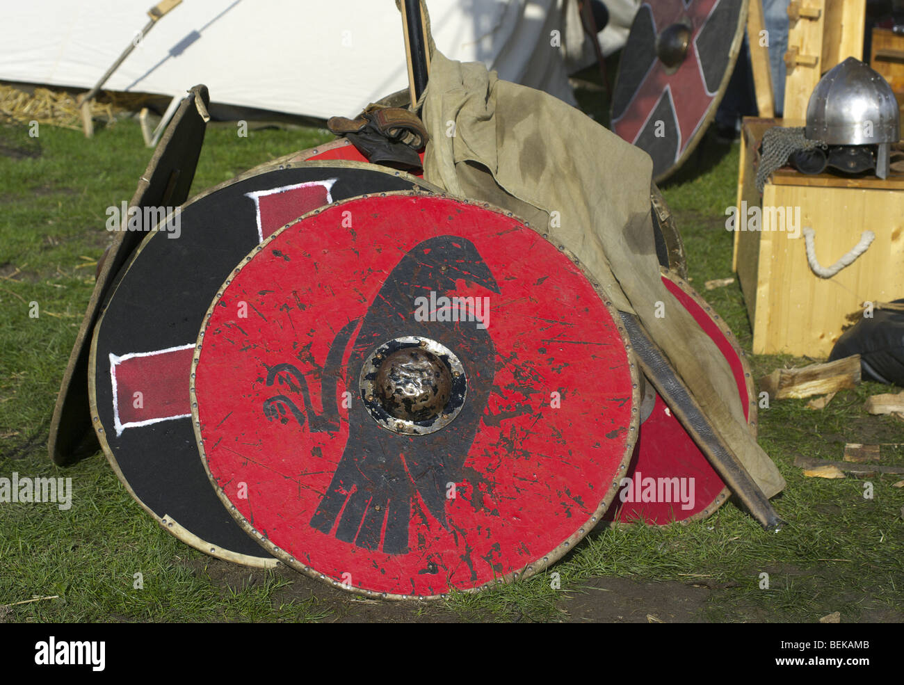Viking Round Shield, Fully Functional Battle Shield Replica with Ancient  look, D. 80 cm.