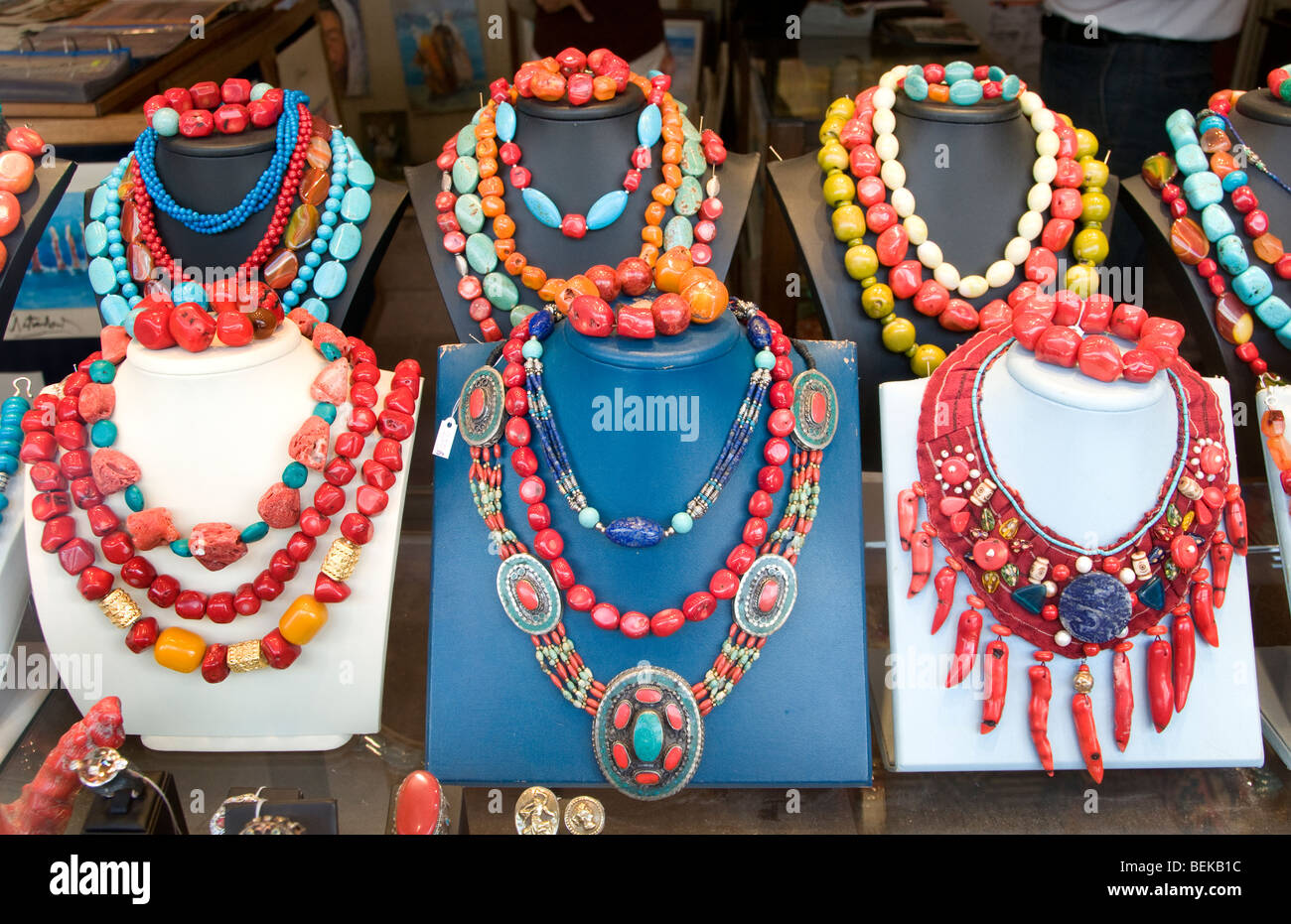 Istanbul Grand Bazaar Turkey Kapali Carsi Kapalıcarsı necklace jewelry  Stock Photo - Alamy