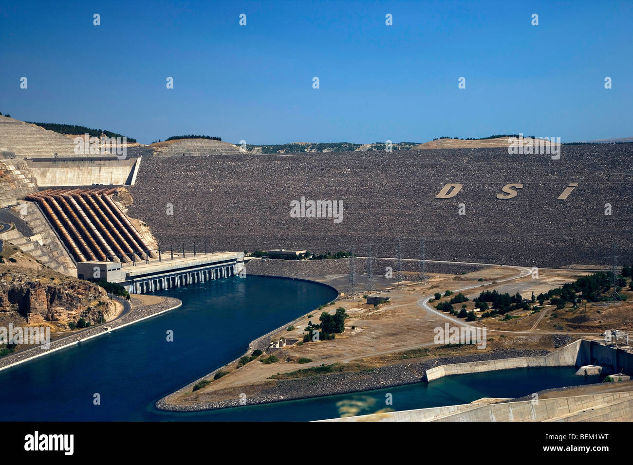 Turkey Dams Euphrates River