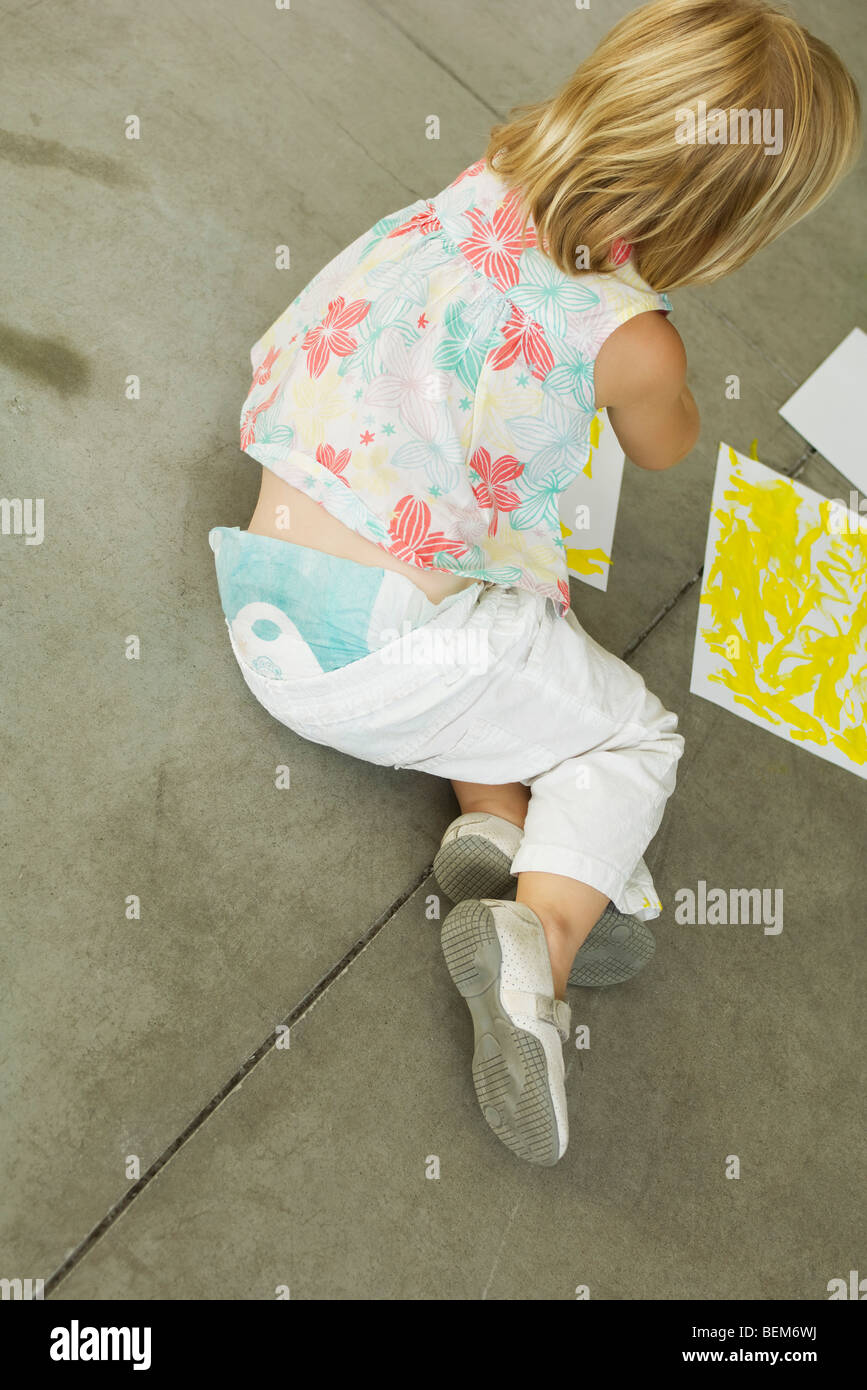 kids in diapers Preschool kids diapers hi-res stock photography and images - Alamy