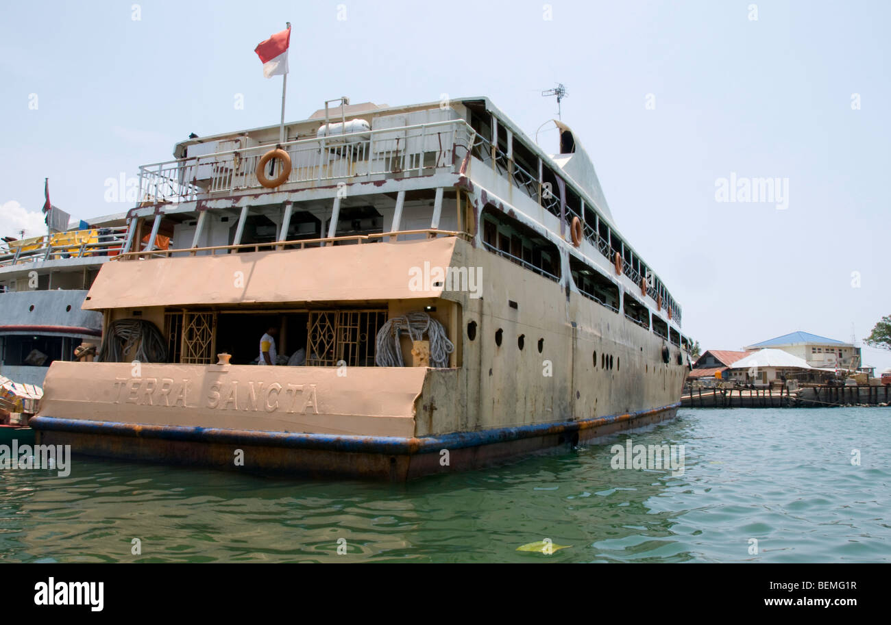 Indonesian passenger ferries at Manado, Sulawesi, Indoesian Stock Photo