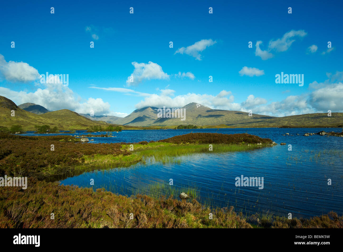 Scotland, Highland, Rannoch Moor, Lochan na h Achlaise, view to Black Mount (Clach Leathad & Meall a Bhuiridh) Stock Photo