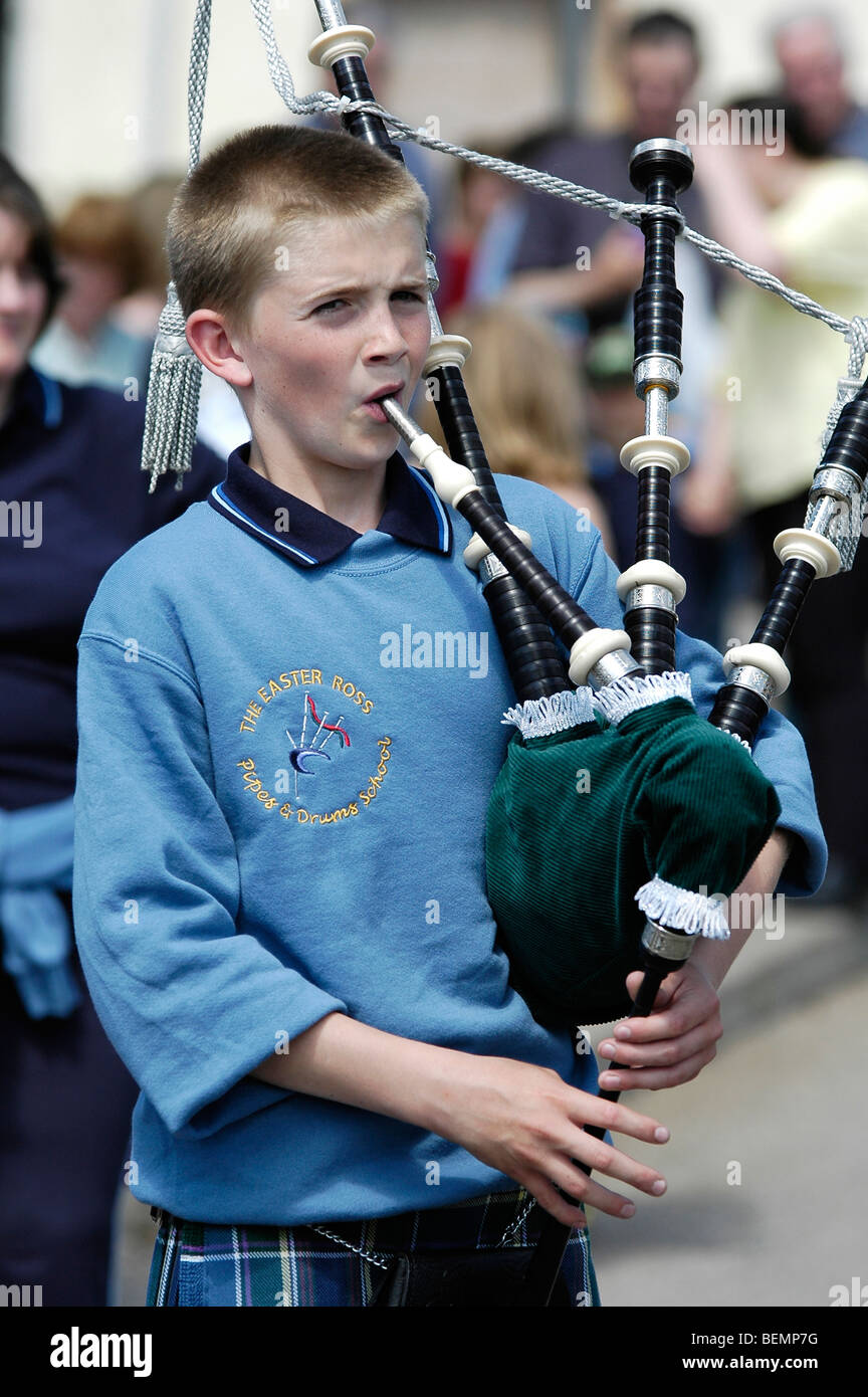 Teenager playing bagpipes hires stock photography and images Alamy