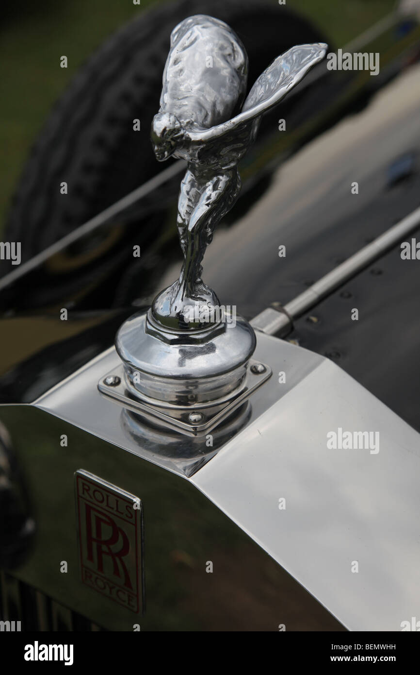 Rolls Royce Spirit of Freedom mascot close-up Stock Photo - Alamy