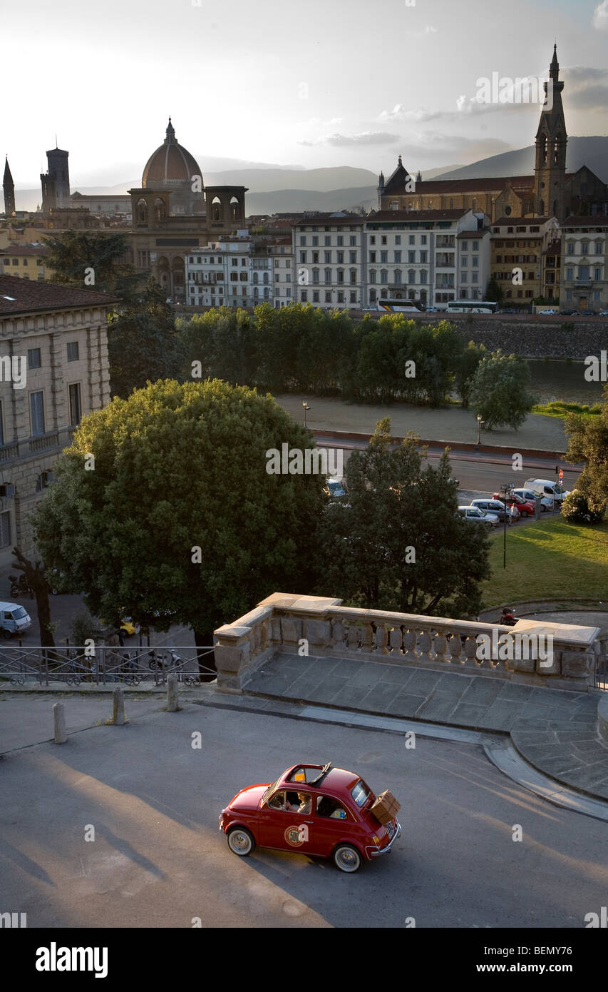 Fiat 500 tour of Florence, Italy Stock Photo - Alamy