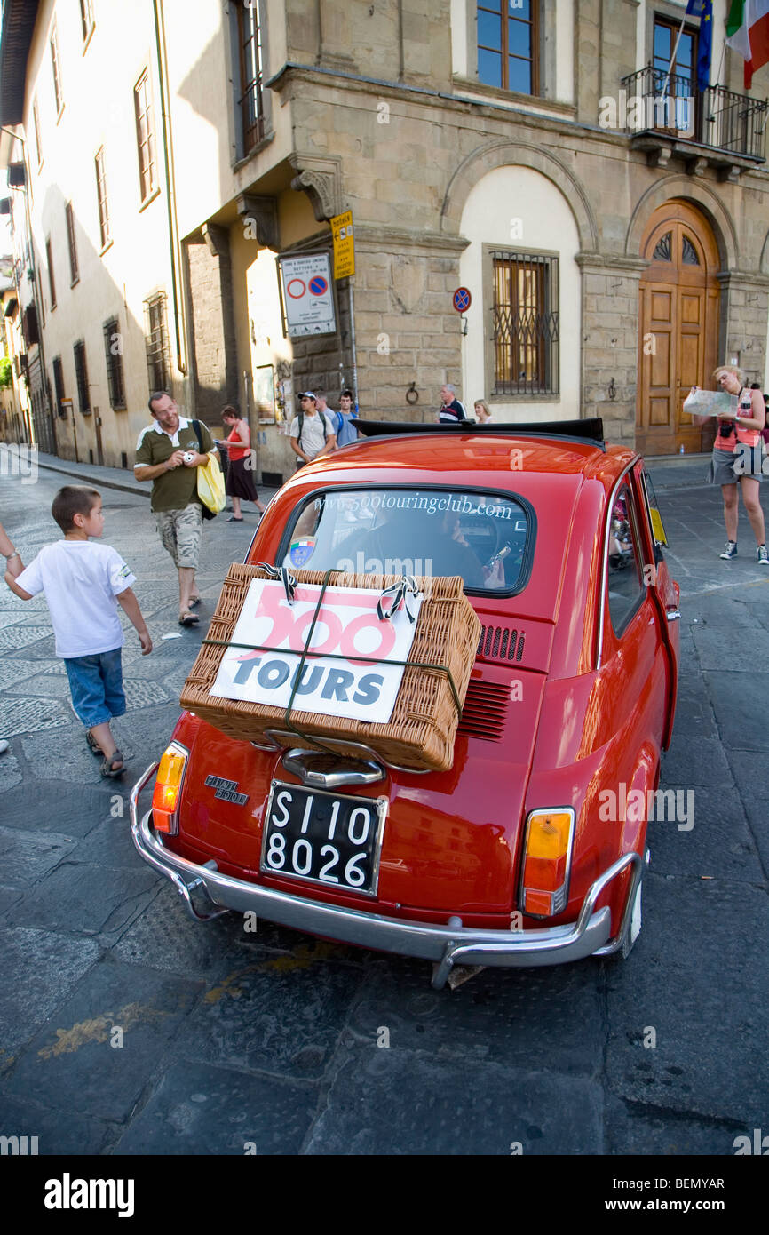 Fiat 500 tour of Florence, Italy Stock Photo - Alamy