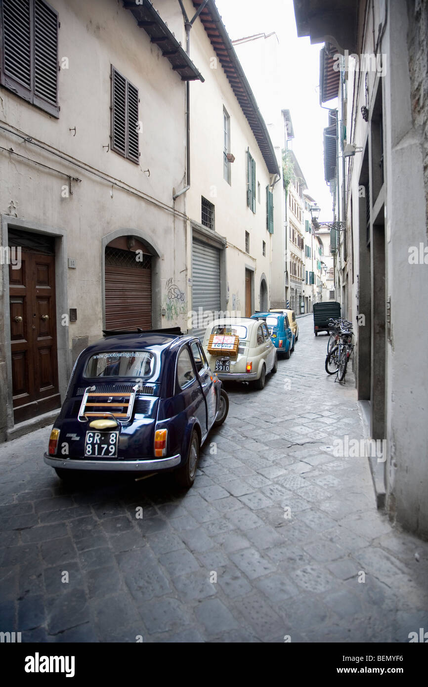 Fiat 500 tour of Florence, Italy Stock Photo - Alamy