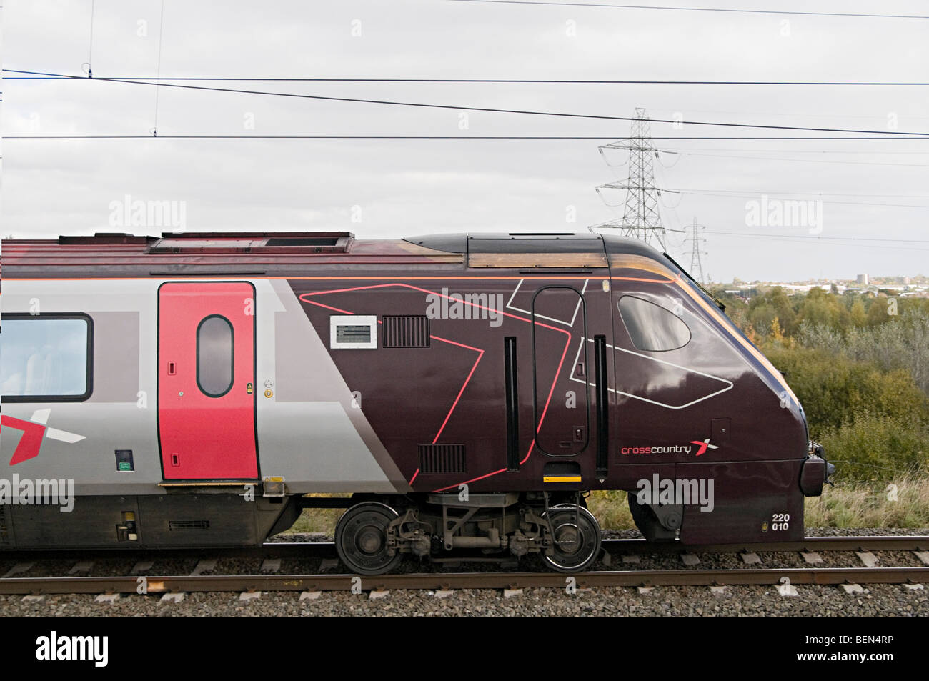 a cross country voyager train class 221 near dudley port west midlands Stock Photo