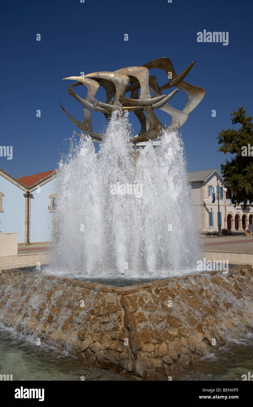 seagulls in flight sculpture and fountain by Papagiannis outside the cultural municipal centre larnaca Stock Photo