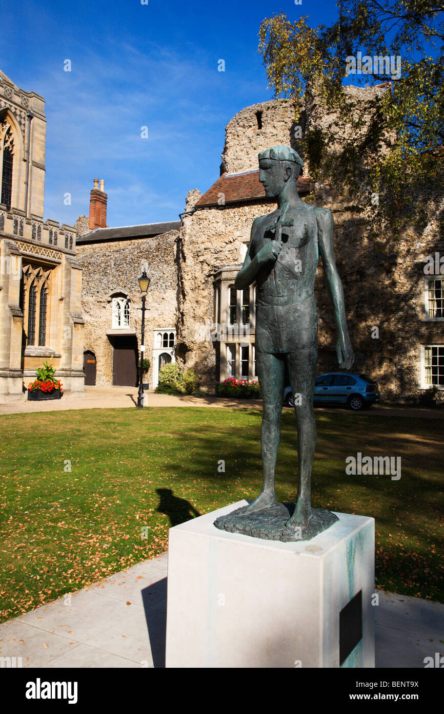 Statue of St Edmund Bury St Edmunds Suffolk England Stock Photo Alamy