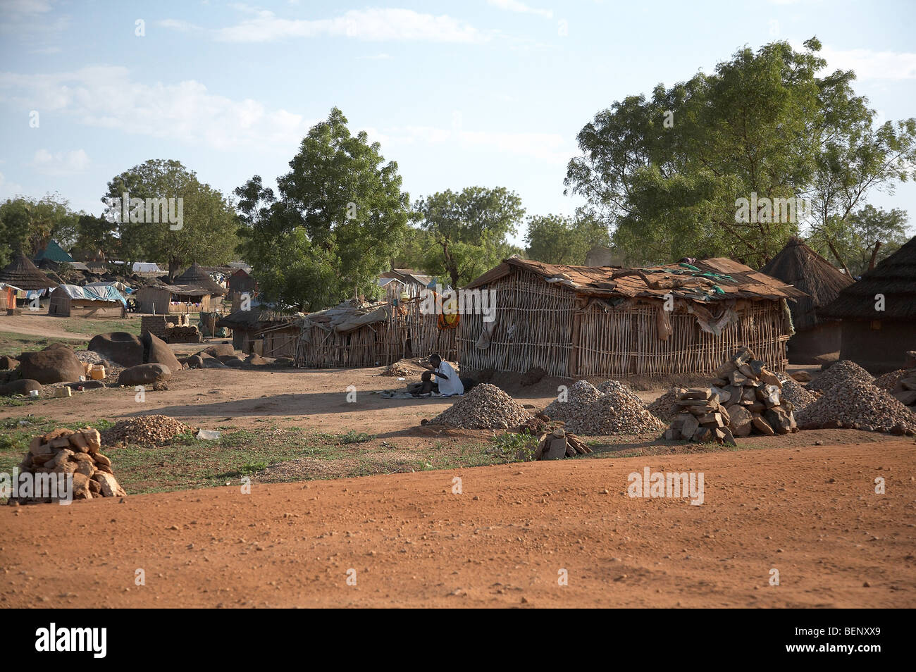 SOUTH SUDAN Houses of displaced people in Juba. PHOTO by SEAN SPRAGUE 2008 Stock Photo Alamy