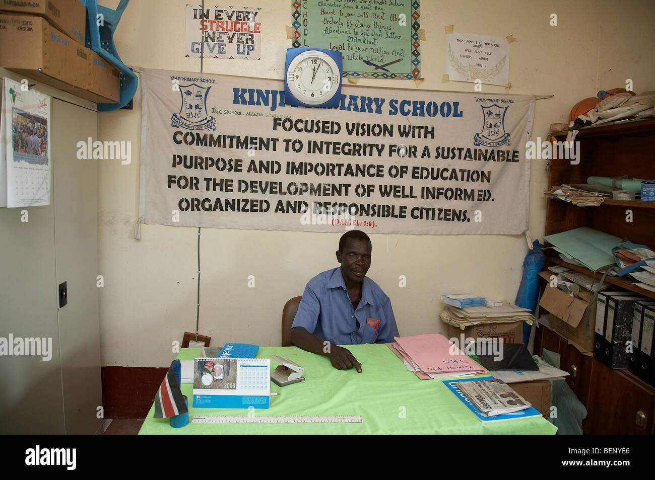 SOUTH SUDAN Kinji government primary school, Yei. Headteacher's office. PHOTO by SEAN SPRAGUE 2008 Stock Photo