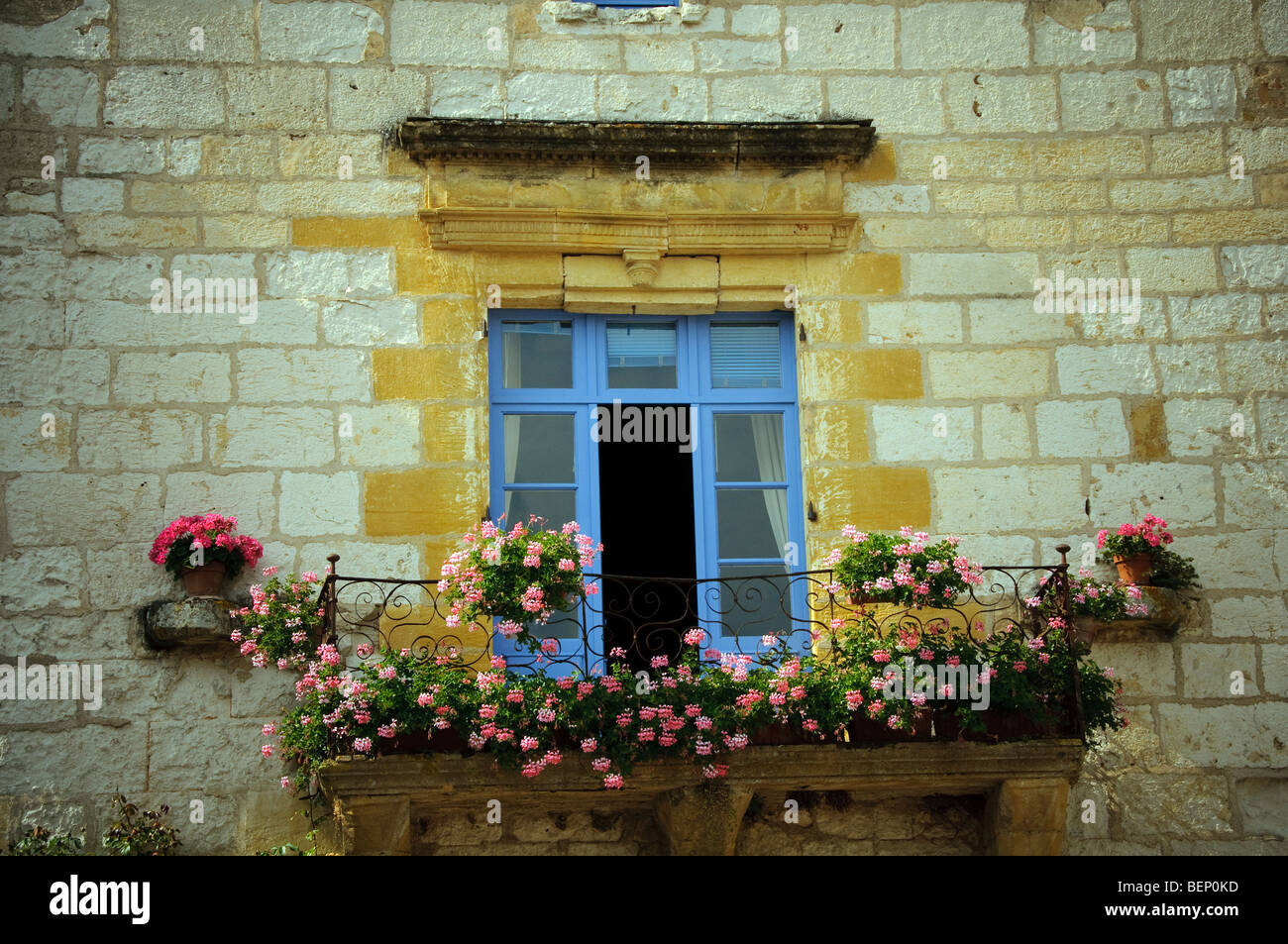 French window flowers hi-res stock photography and images - Alamy