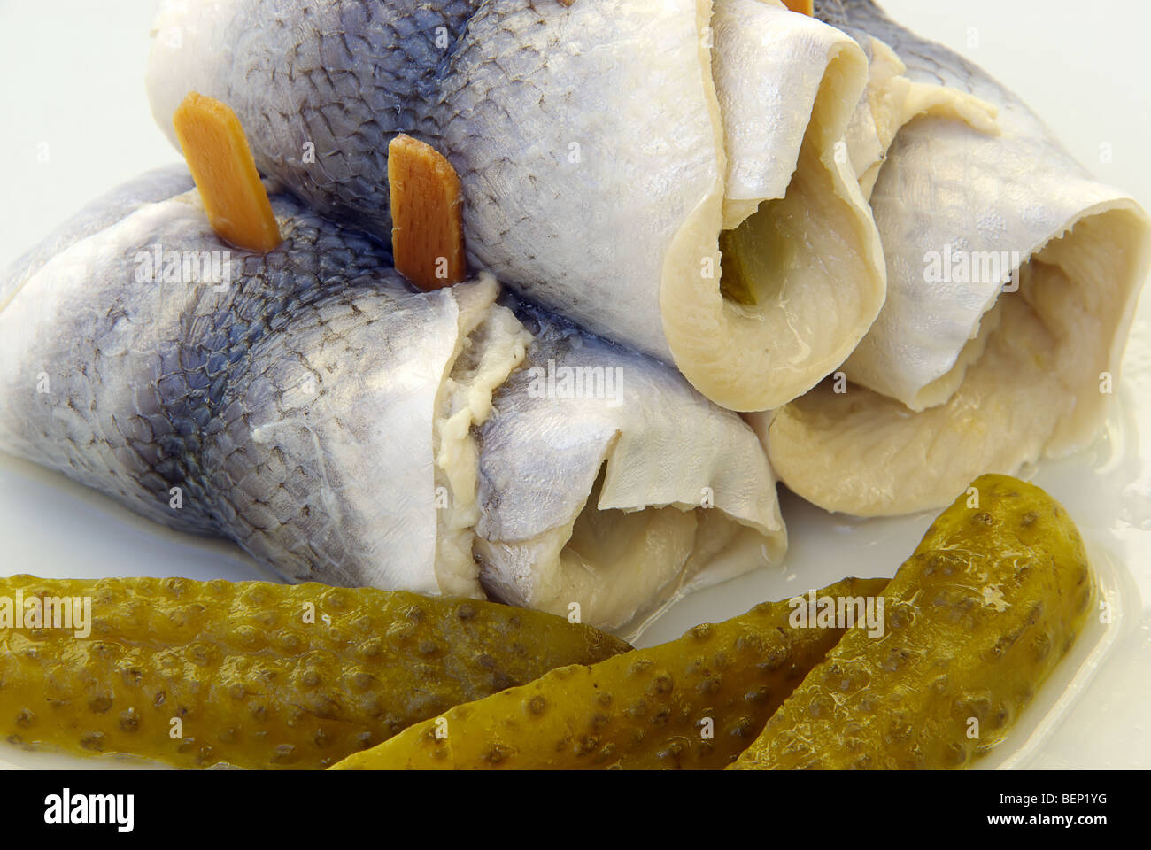 Rollmops fisch hering sauer essen gurke mops mariniert hires stock photography and images Alamy