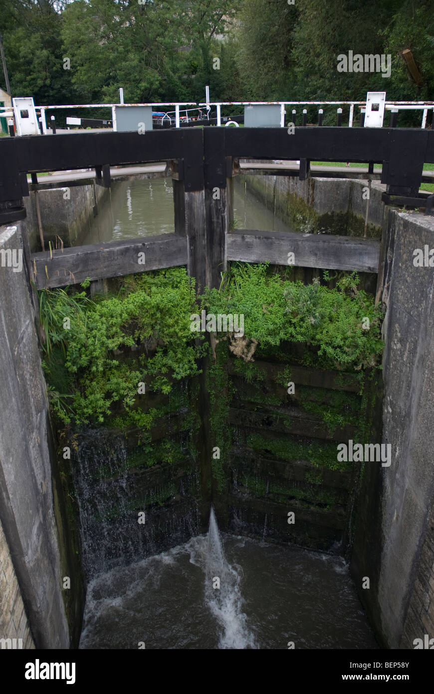 Lock gates of lock 8/9 at Bath, Bath Spa Somerset UK Stock
