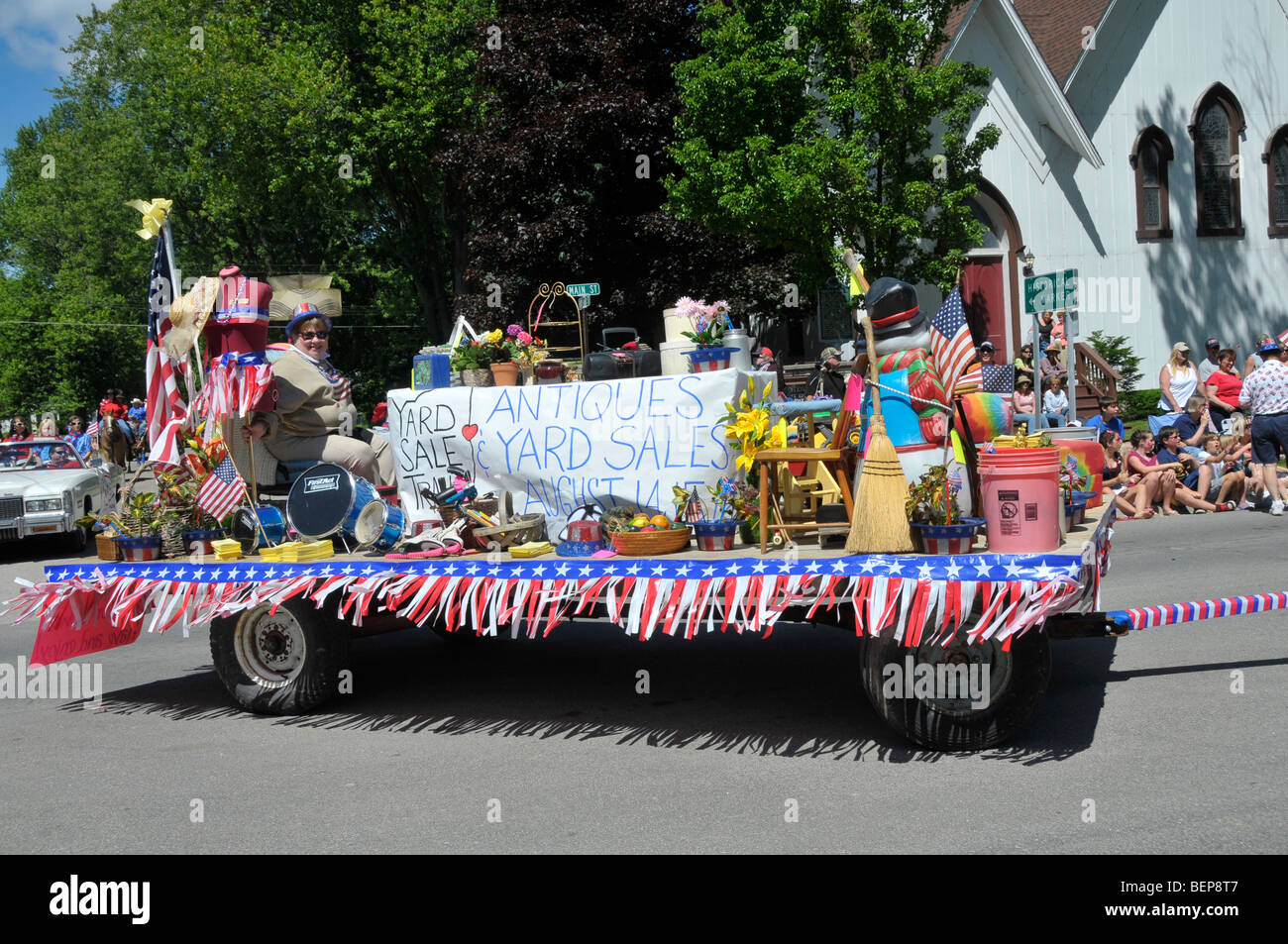 Antique Yard Sale Float in Patriotic Parade Stock Photo Alamy