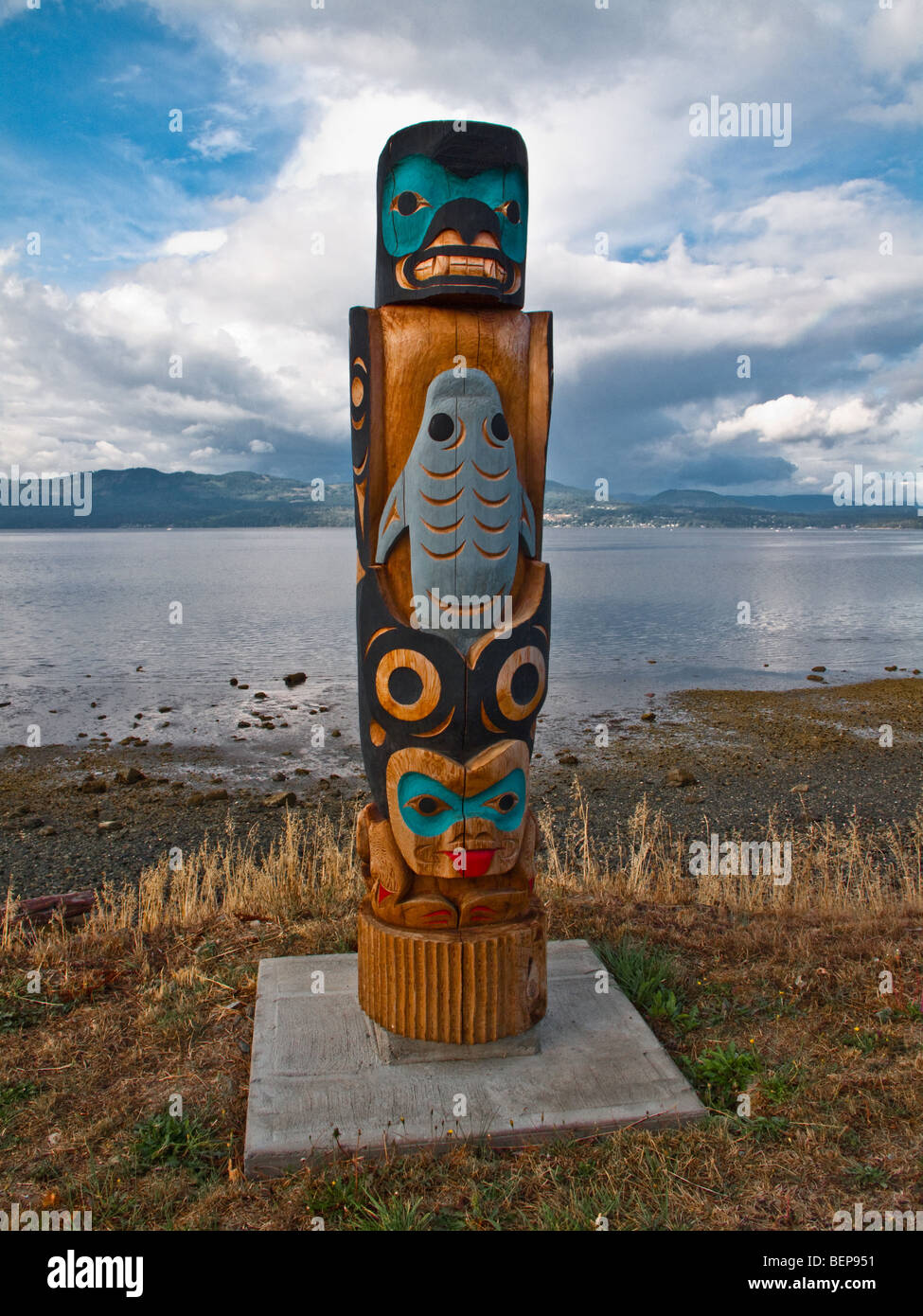 Totem pole on West Sannich Road, Vancouver Island, British Columbia