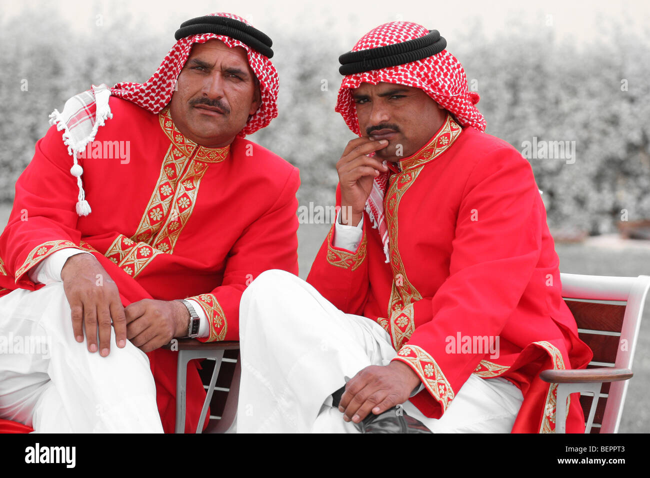 Traditional dress bahrain hires stock photography and images Alamy