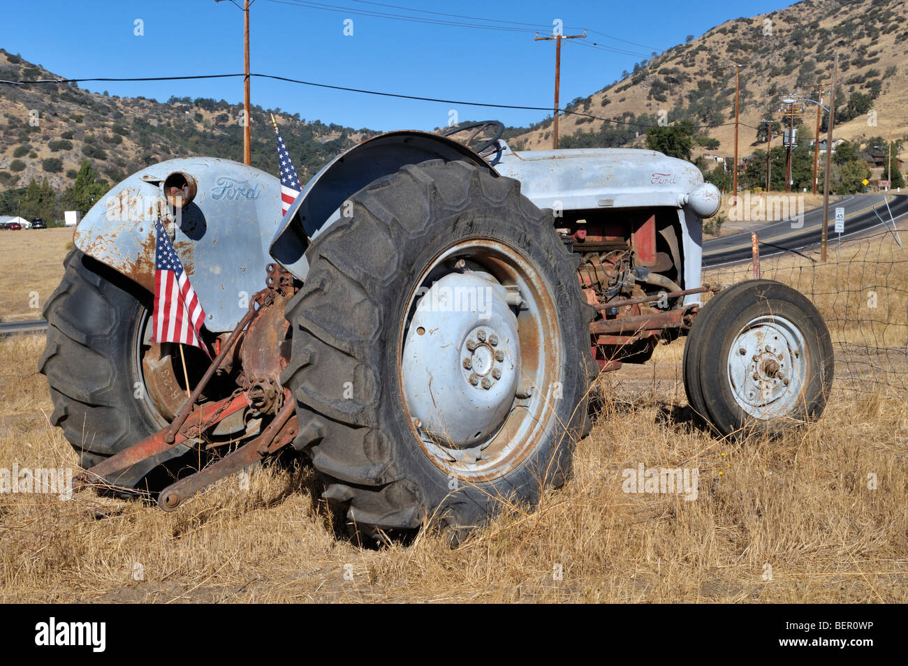 Ford Tractor on hillside, 091010 34785 Stock Photo