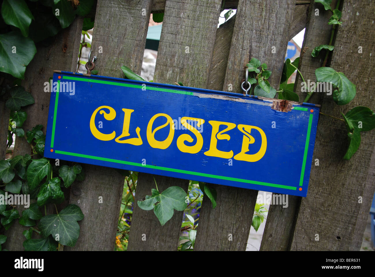 closed sign on gate Stock Photo