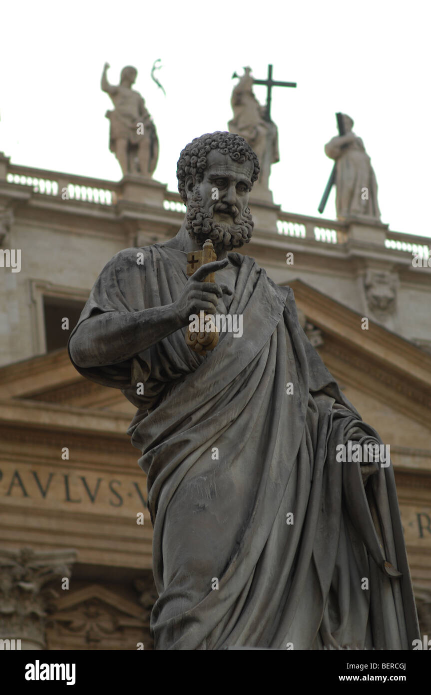 Peter In Rome Statue of St. Peter, Vatican, Rome Stock Photo - Alamy
