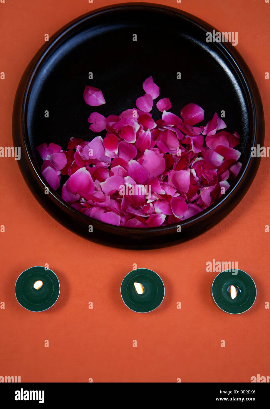 Flower petals and candles Stock Photo Alamy